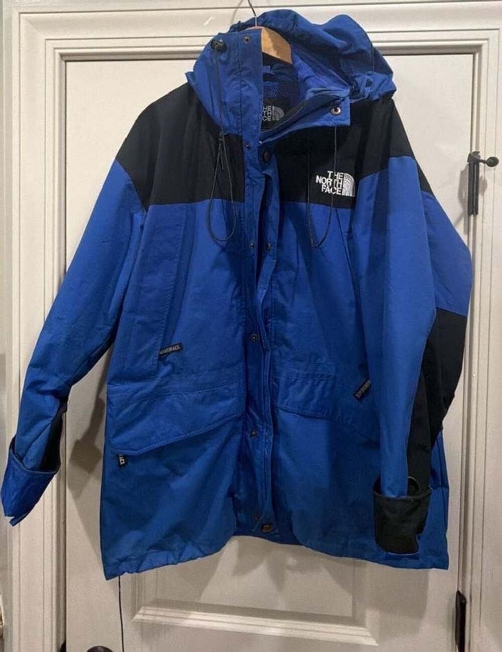 Vintage The North Face Mountain Jacket Size L Blue Black Gore-Tex